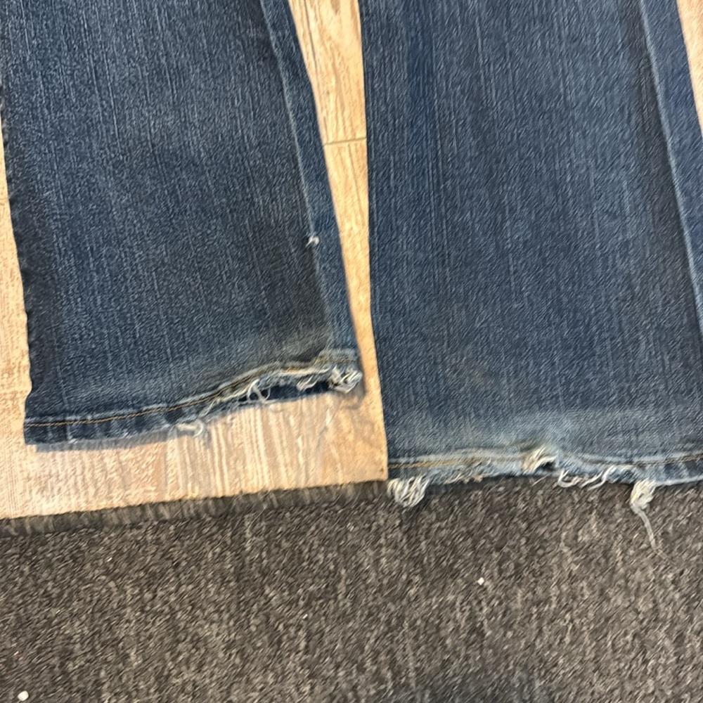 Wrangler - Picture 4 of 6